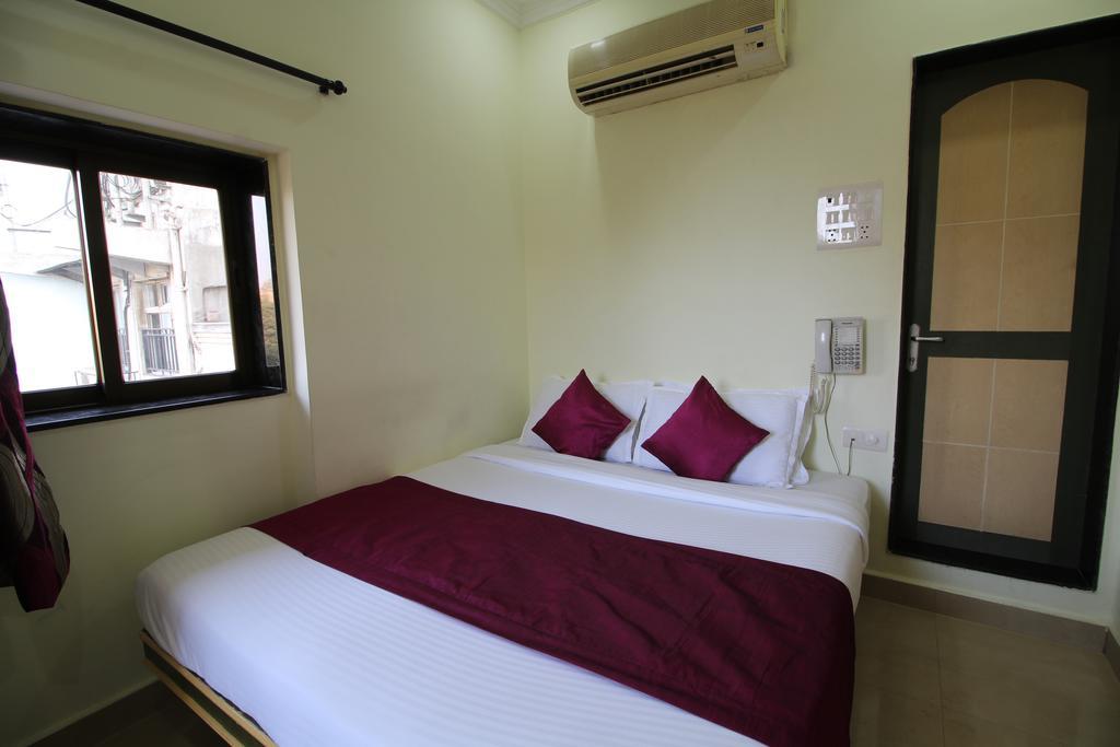 מומביי Hotel City Palace מראה חיצוני תמונה