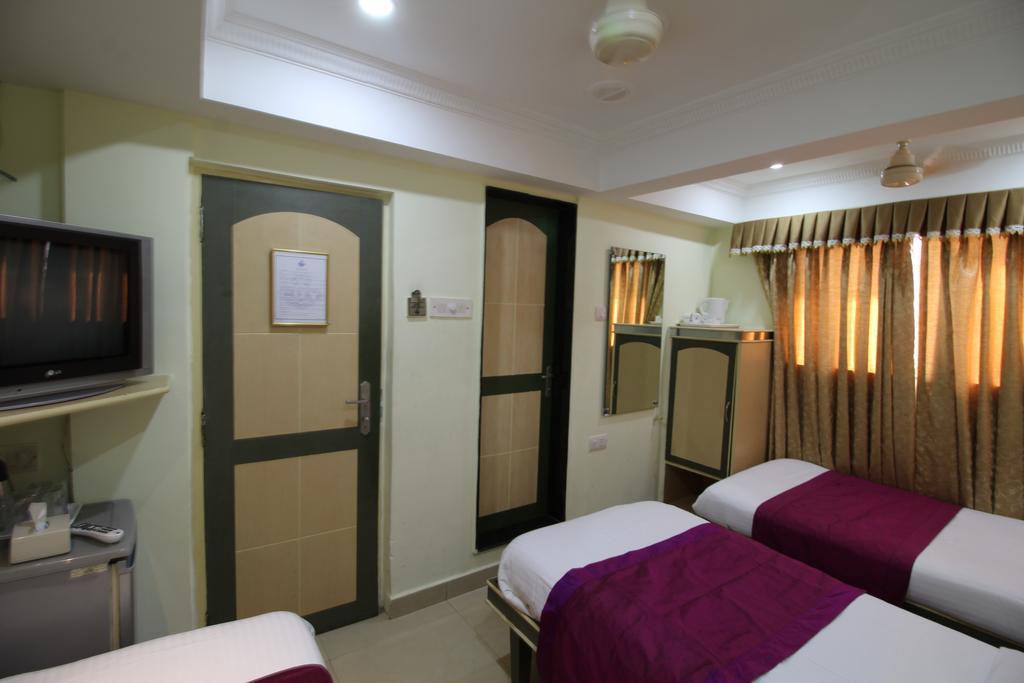 מומביי Hotel City Palace מראה חיצוני תמונה